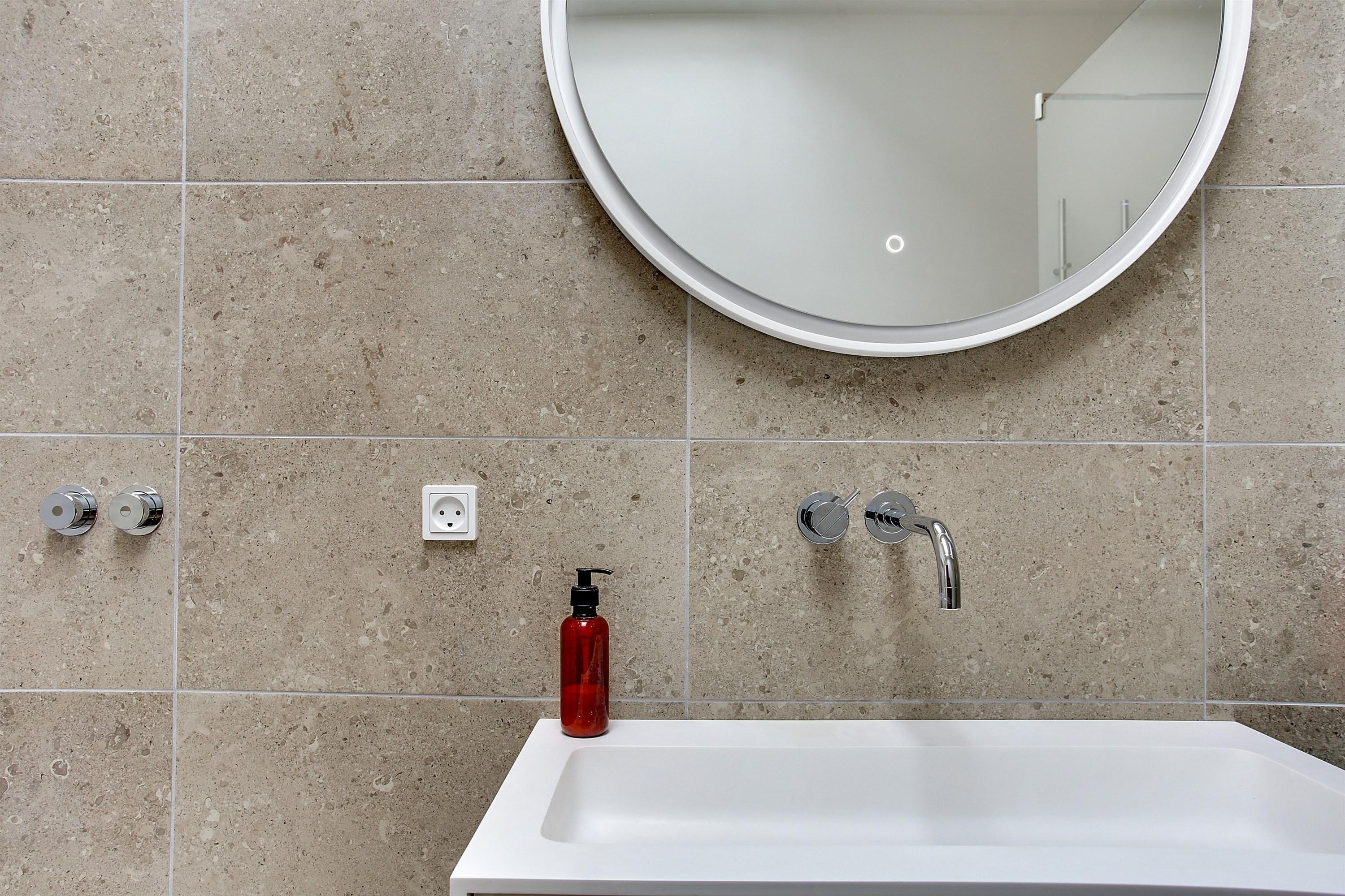 Valg af vægge i badeværelset – Bliv klogere og få mere viden her